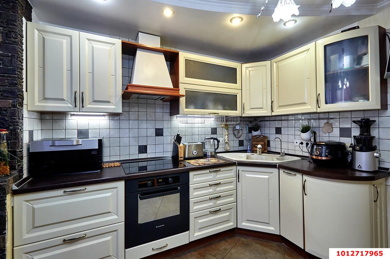 3-комнатная квартира 76 м², 10/12 эт. — фото 13