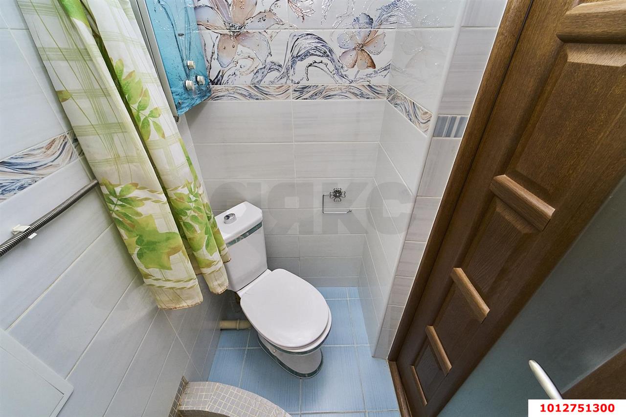 3-комнатная квартира 90 м², 2/2 эт. — фото 8