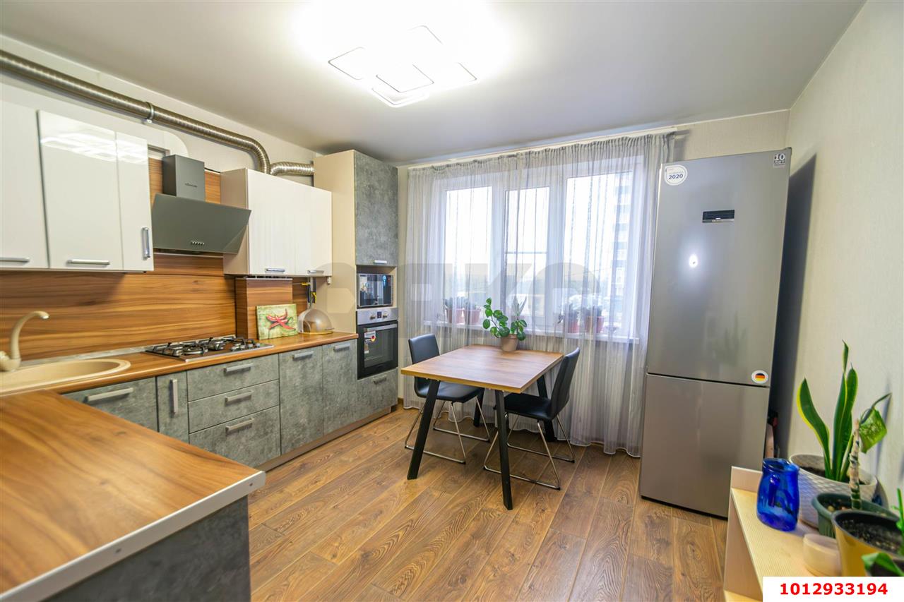 2-комнатная квартира 70 м², 2/9 эт. — фото 9