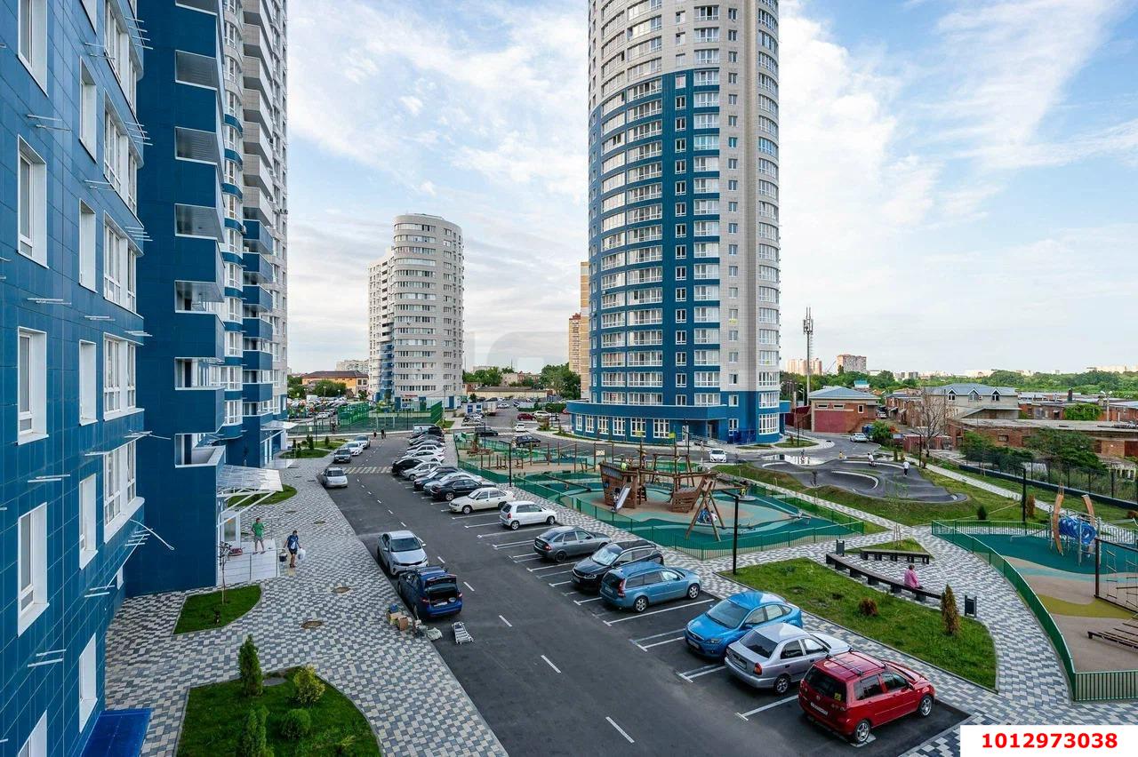 1-комнатная квартира 42 м², 19/24 эт. — фото 3