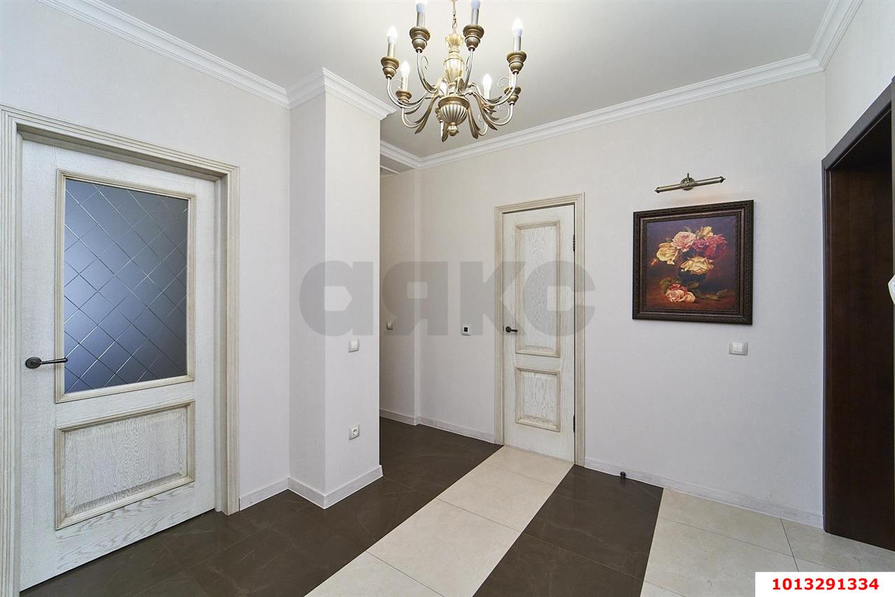 1-комнатная квартира 60 м², 4/24 эт. — фото 11
