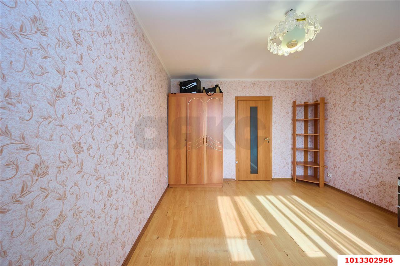 2-комнатная квартира 55 м², 14/16 эт. — фото 3