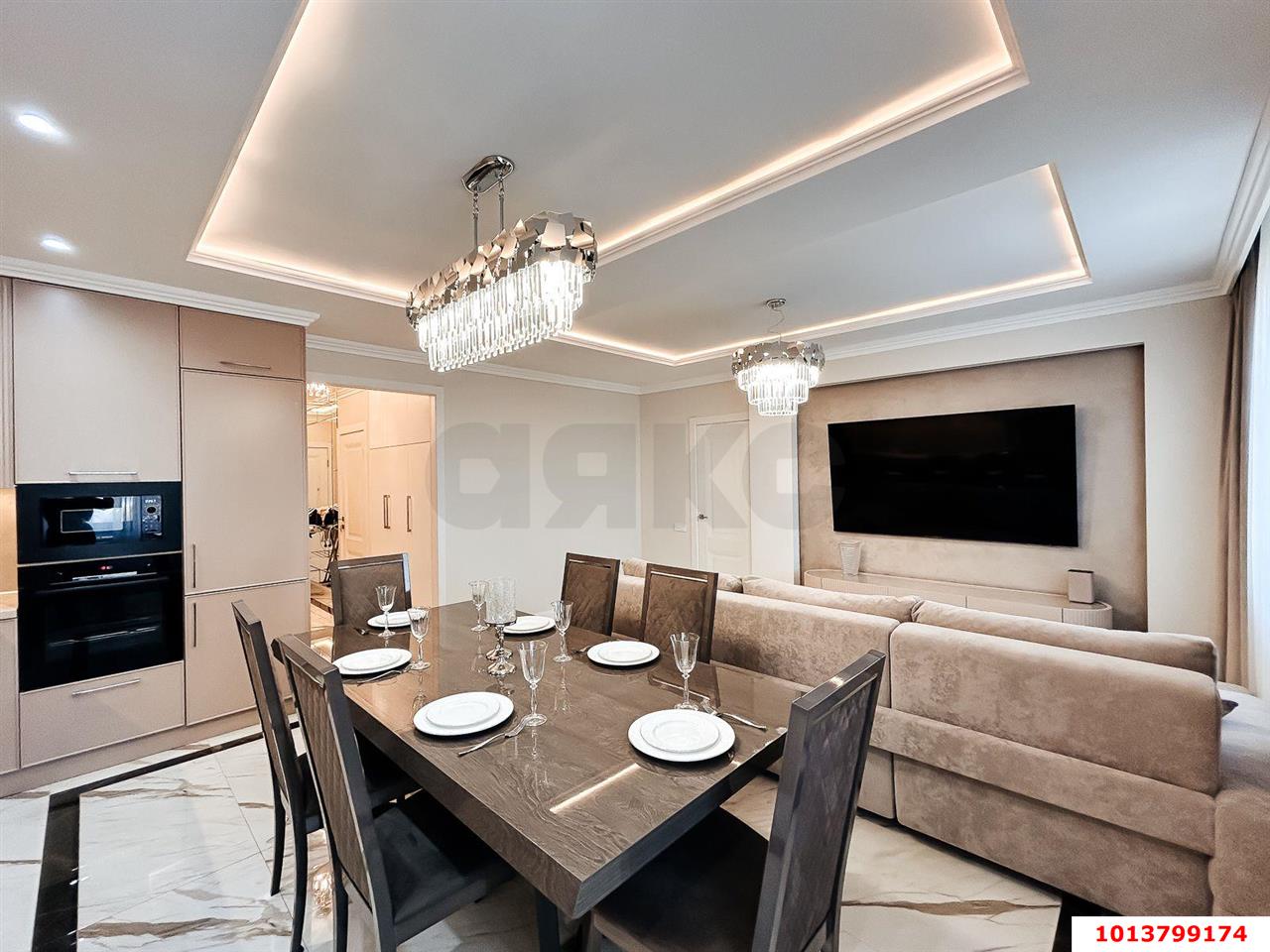 3-комнатная квартира 80 м², 14/24 эт. — фото 10