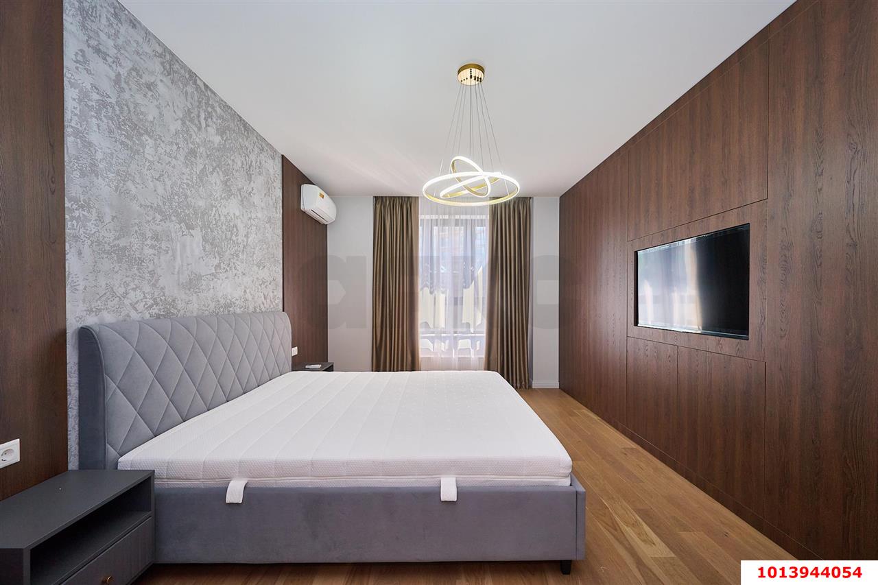 1-комнатная квартира 50 м², 8/16 эт. — фото 2