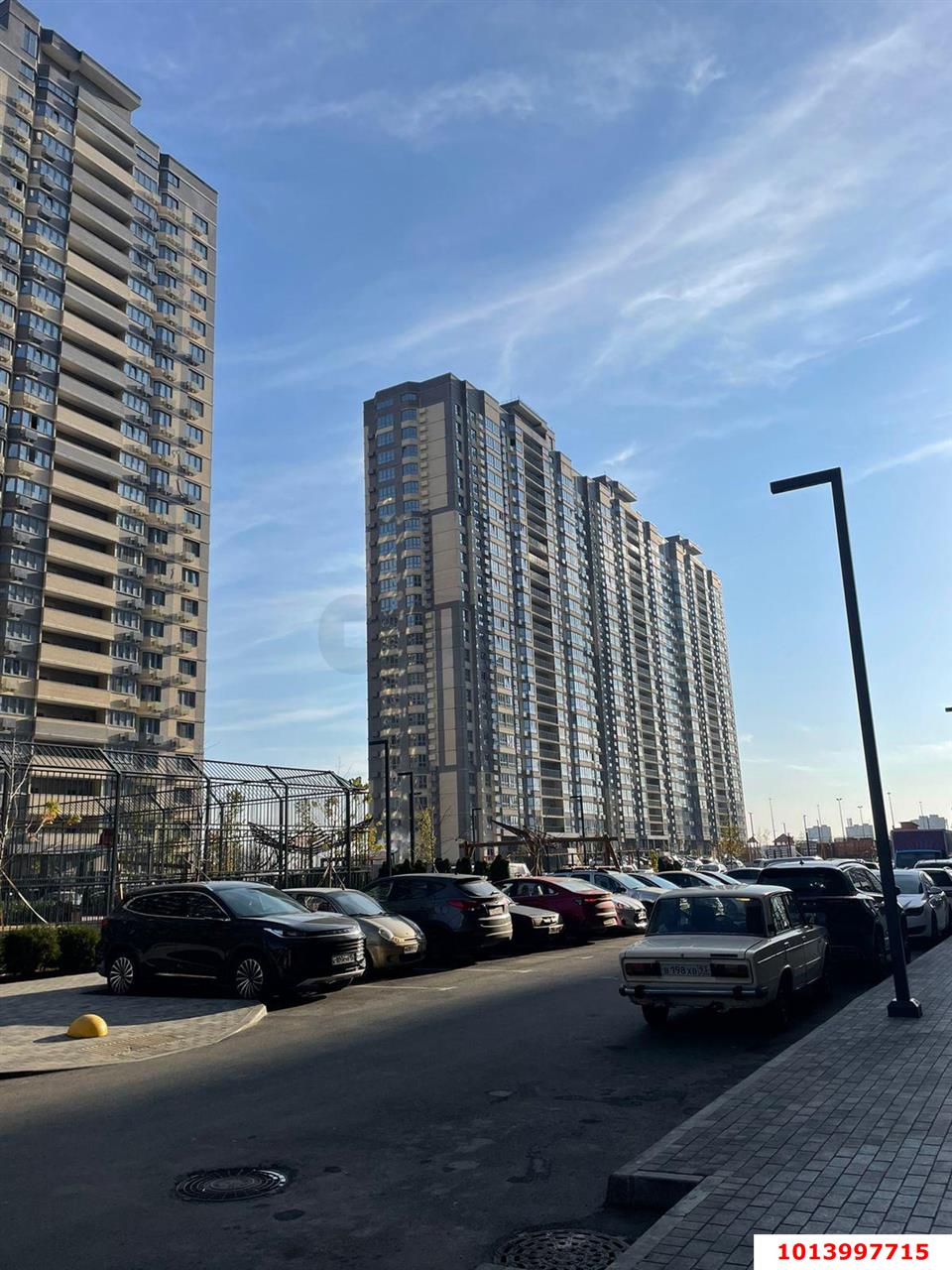 3-комнатная квартира 89 м², 17/23 эт. — фото 3