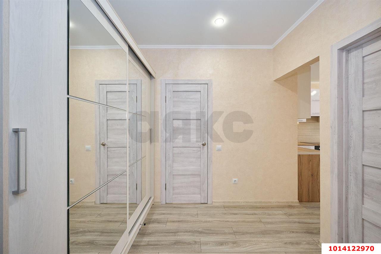 1-комнатная квартира 43 м², 20/24 эт. — фото 3