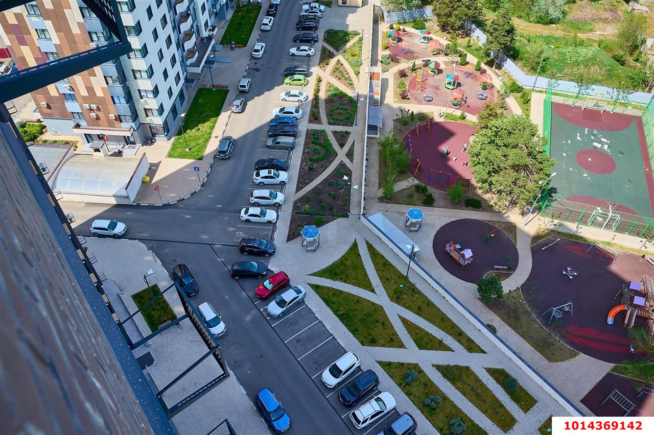 2-комнатная квартира 65 м², 16/22 эт. — фото 13