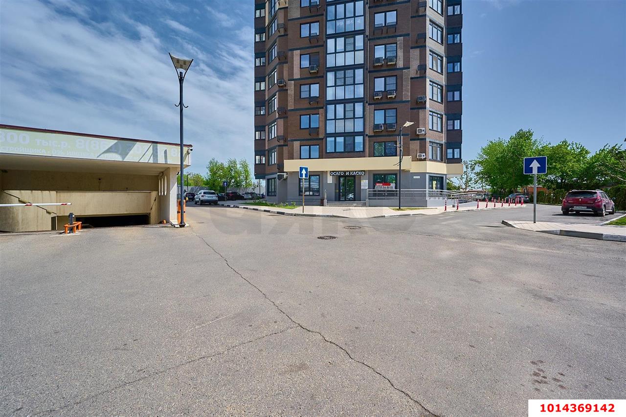 2-комнатная квартира 65 м², 16/22 эт. — фото 8