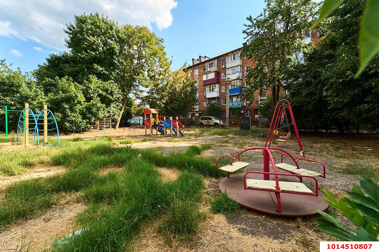 2-комнатная квартира 42 м², 1/5 эт. — фото 6