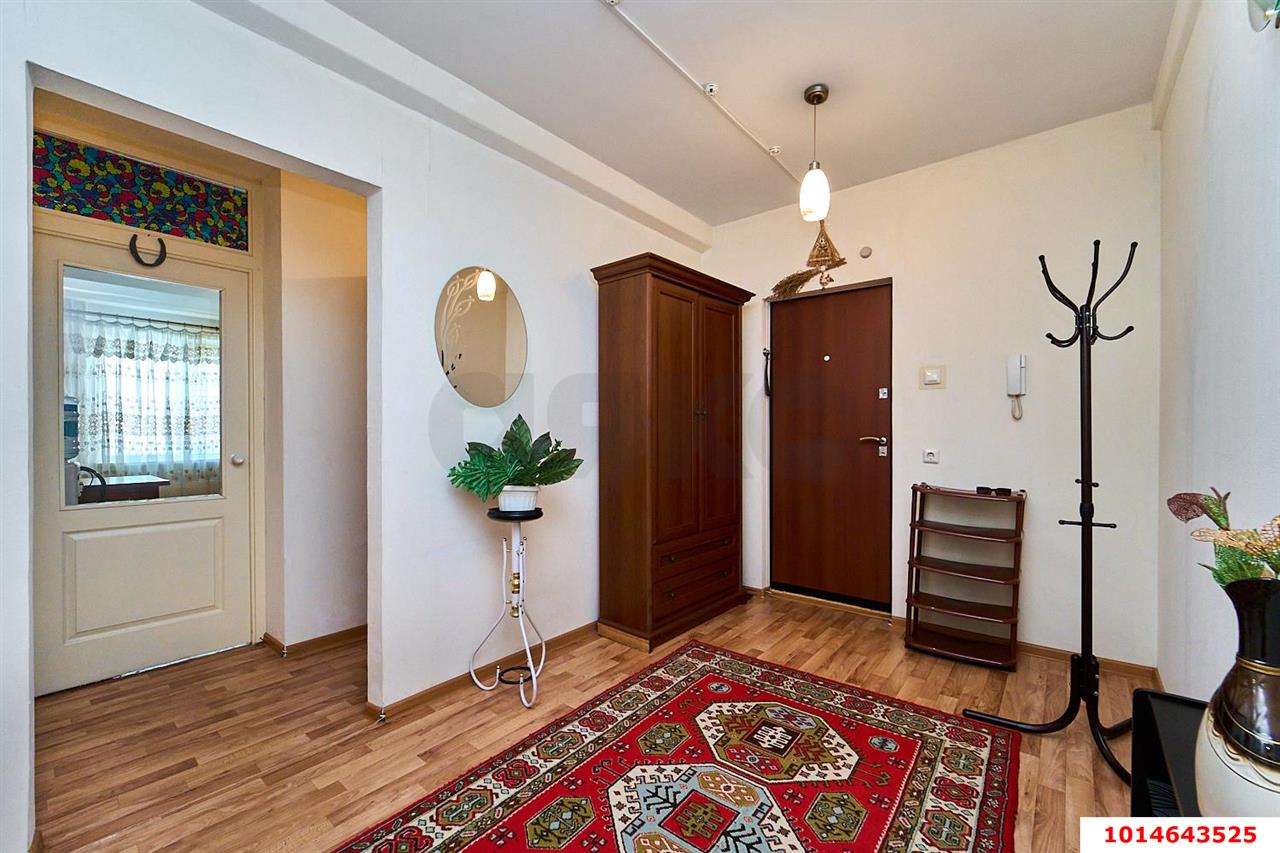 2-комнатная квартира 65 м², 14/16 эт. — фото 1