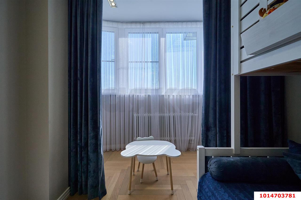 3-комнатная квартира 175 м², 18/24 эт. — фото 20