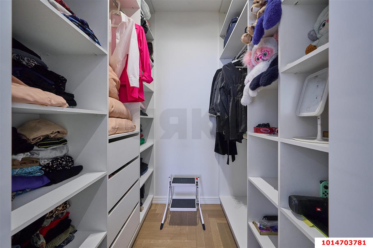 3-комнатная квартира 175 м², 18/24 эт. — фото 36