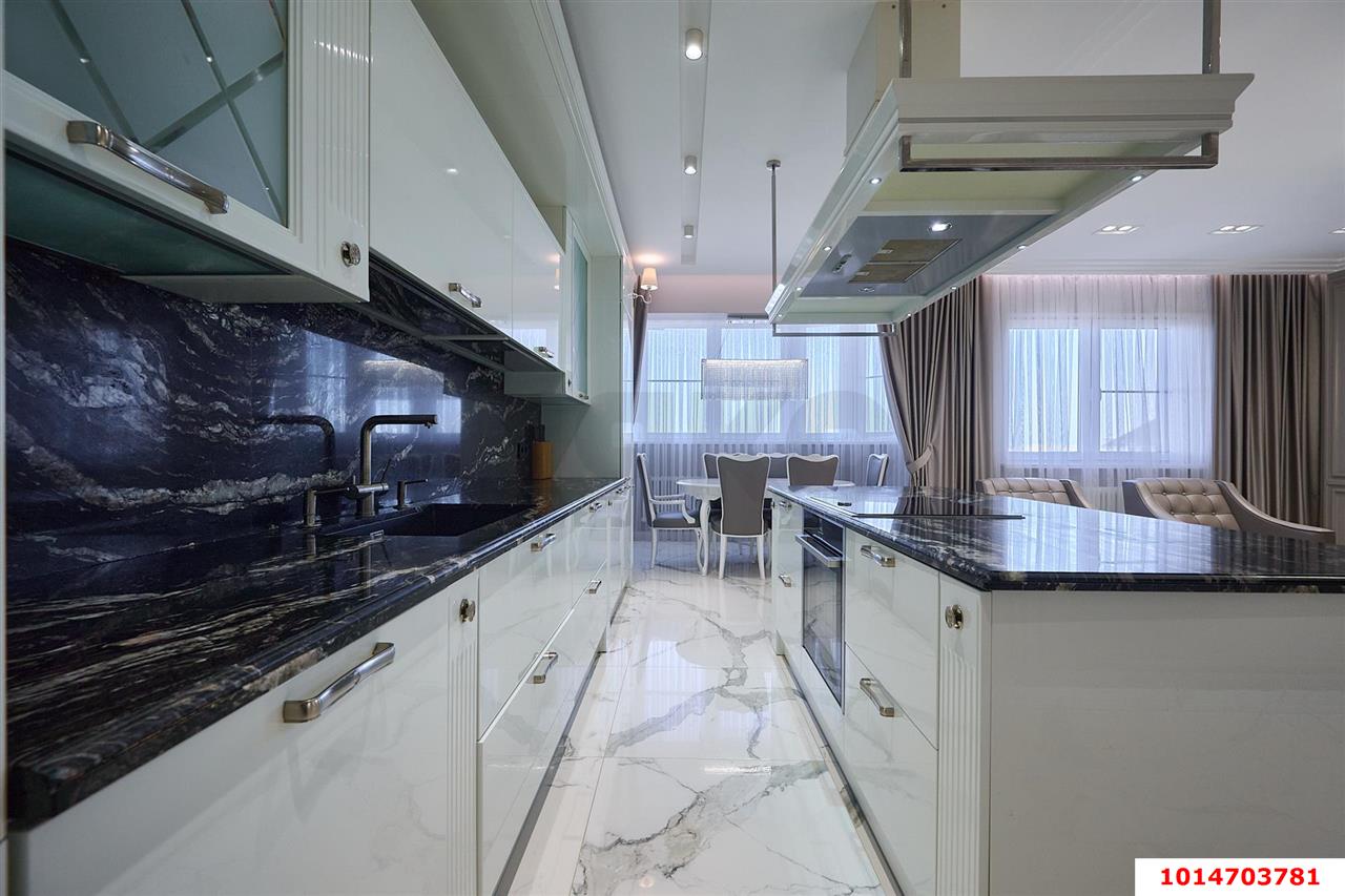 3-комнатная квартира 175 м², 18/24 эт. — фото 4