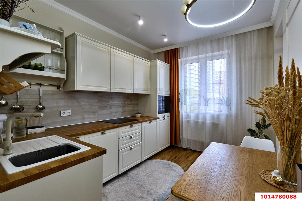 3-комнатная квартира 75 м², 3/19 эт. — фото 2