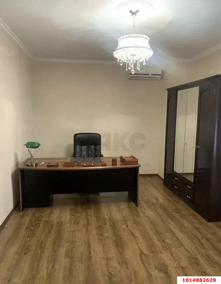 4-комнатная квартира 184 м², 4/6 эт. — фото 4