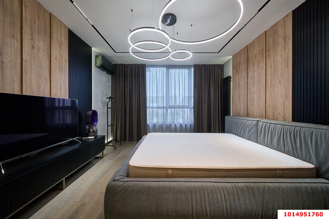 2-комнатная квартира 70 м², 16/25 эт. — фото 11