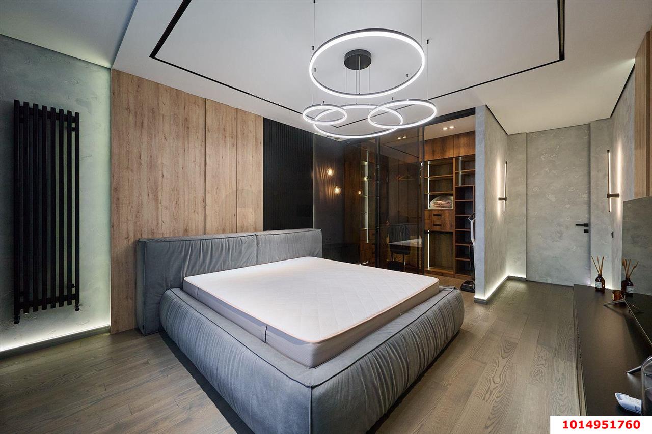 2-комнатная квартира 70 м², 16/25 эт. — фото 12