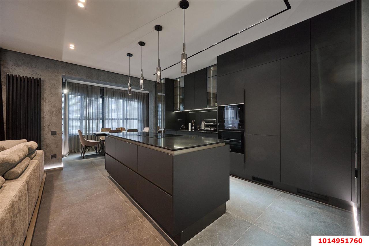 2-комнатная квартира 70 м², 16/25 эт. — фото 5