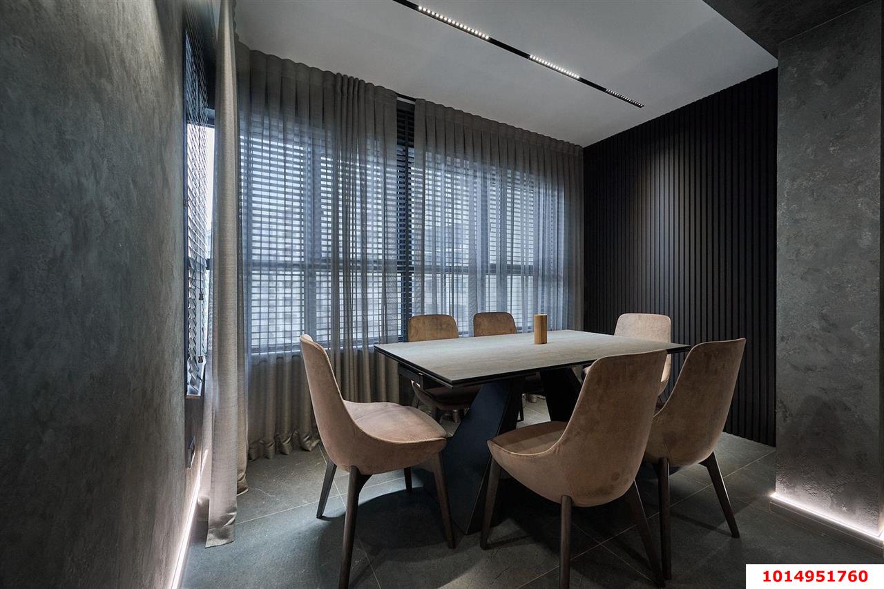 2-комнатная квартира 70 м², 16/25 эт. — фото 7