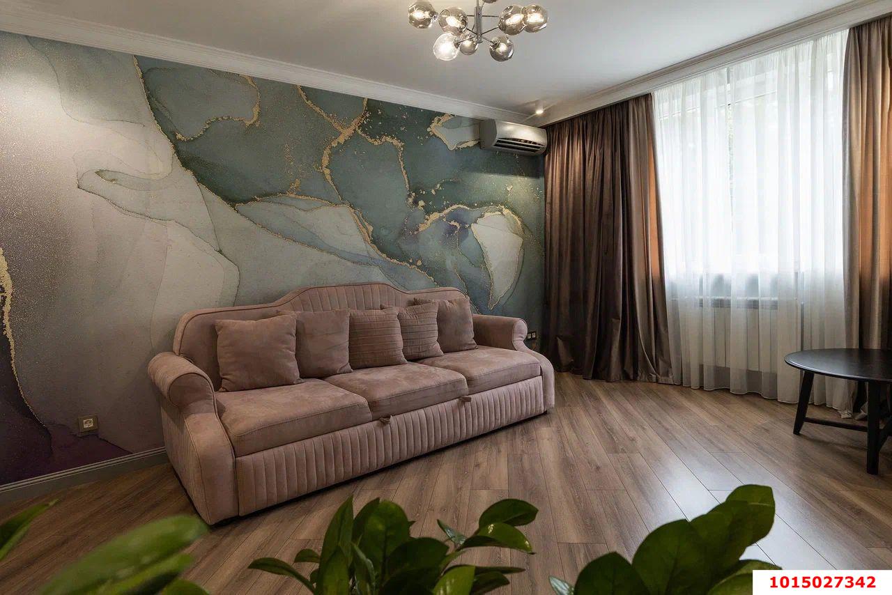 2-комнатная квартира 70 м², 2/22 эт. — фото 6