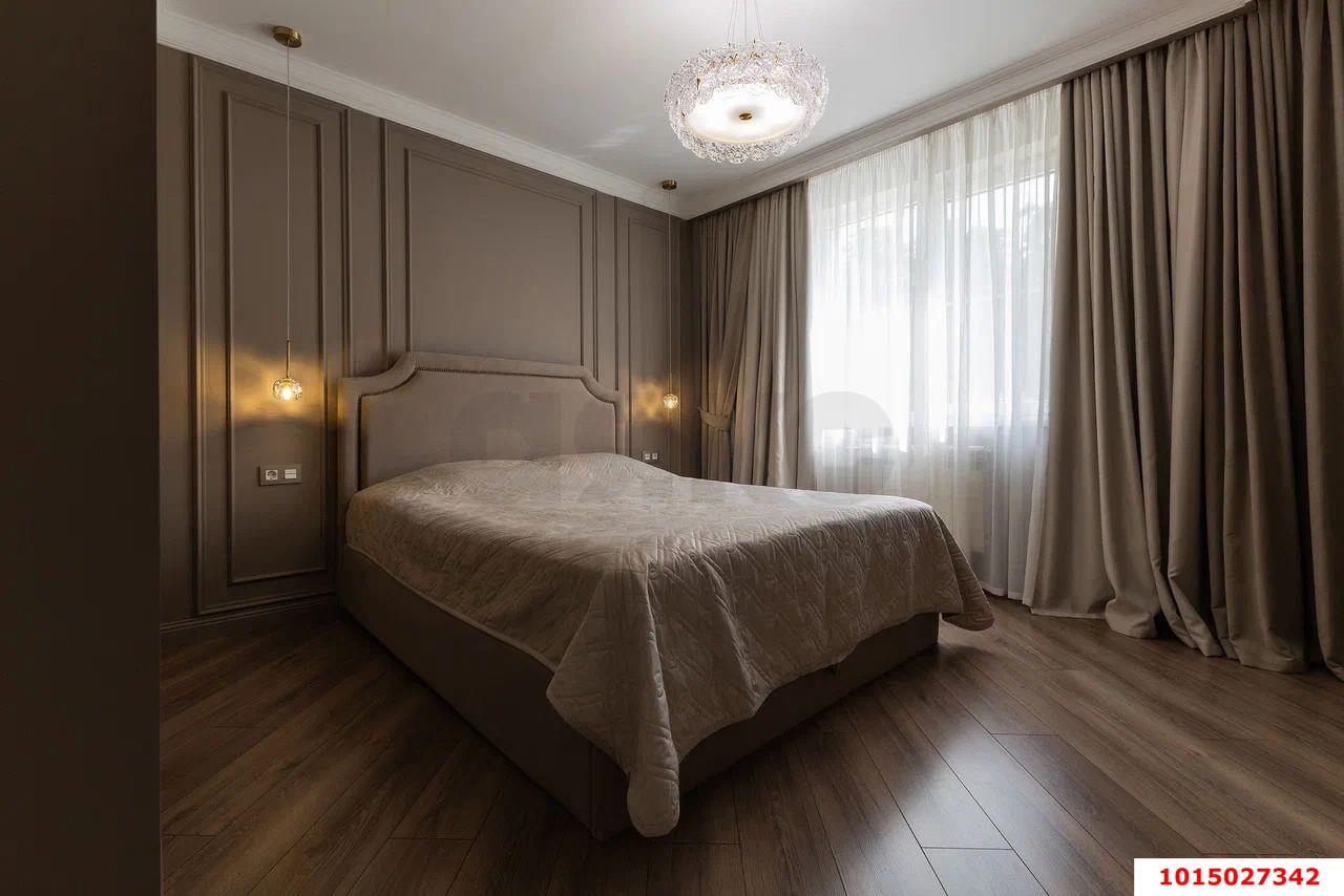 2-комнатная квартира 70 м², 2/22 эт. — фото 7
