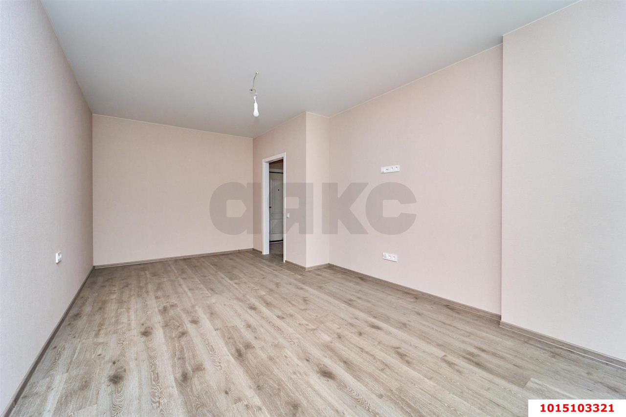 1-комнатная квартира 40 м², 9/9 эт. — фото 3