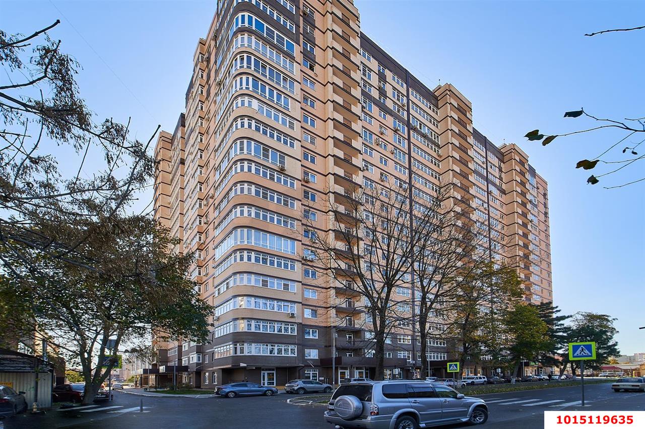 3-комнатная квартира 81 м², 6/20 эт. — фото 1