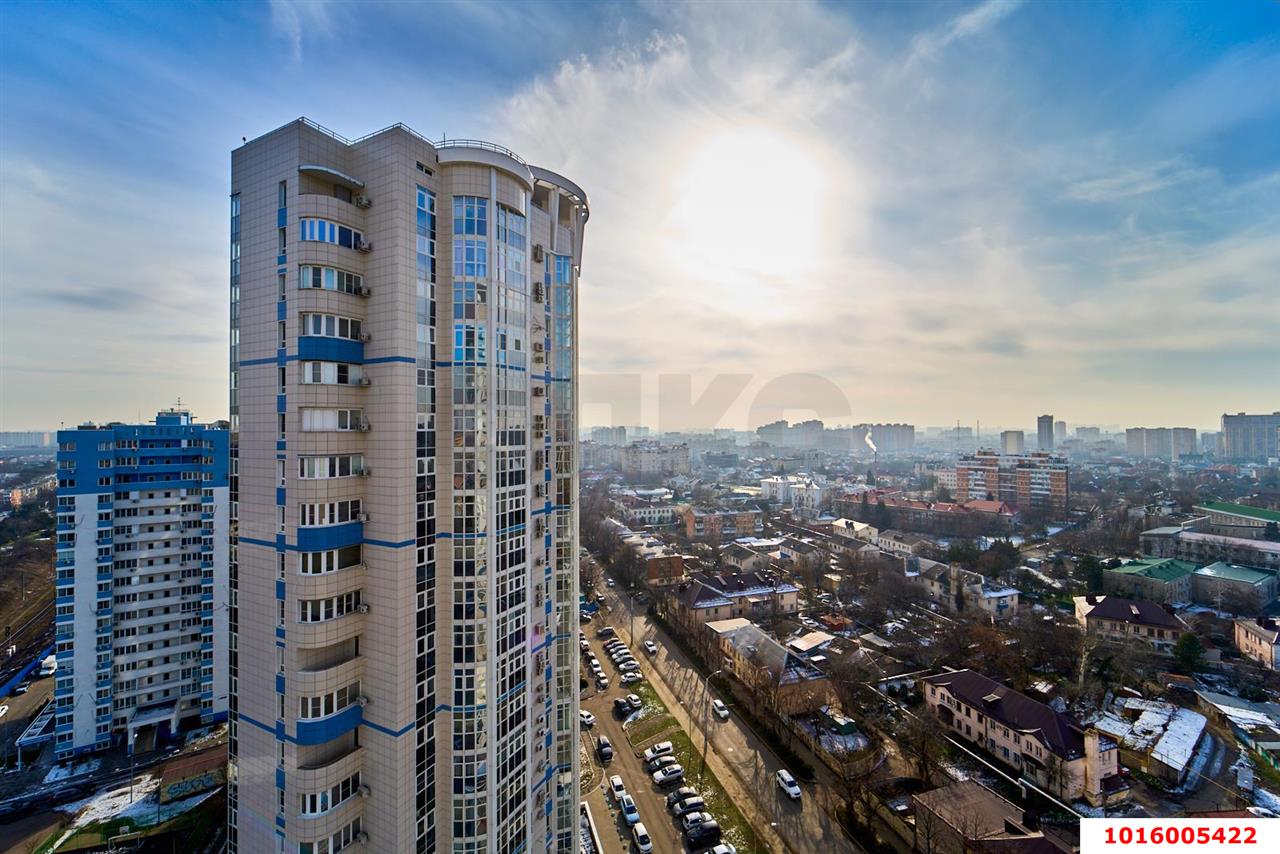1-комнатная квартира 49 м², 18/24 эт. — фото 11