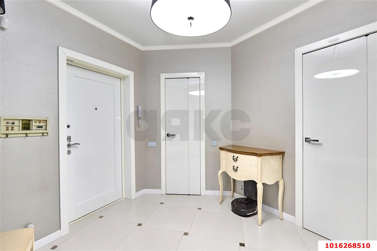 4-комнатная квартира 130 м², 19/24 эт. — фото 17