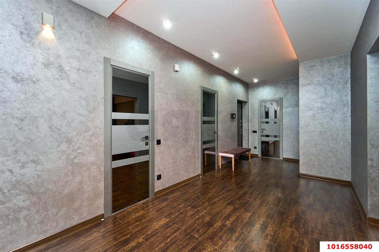 3-комнатная квартира 100 м², 19/20 эт. — фото 18