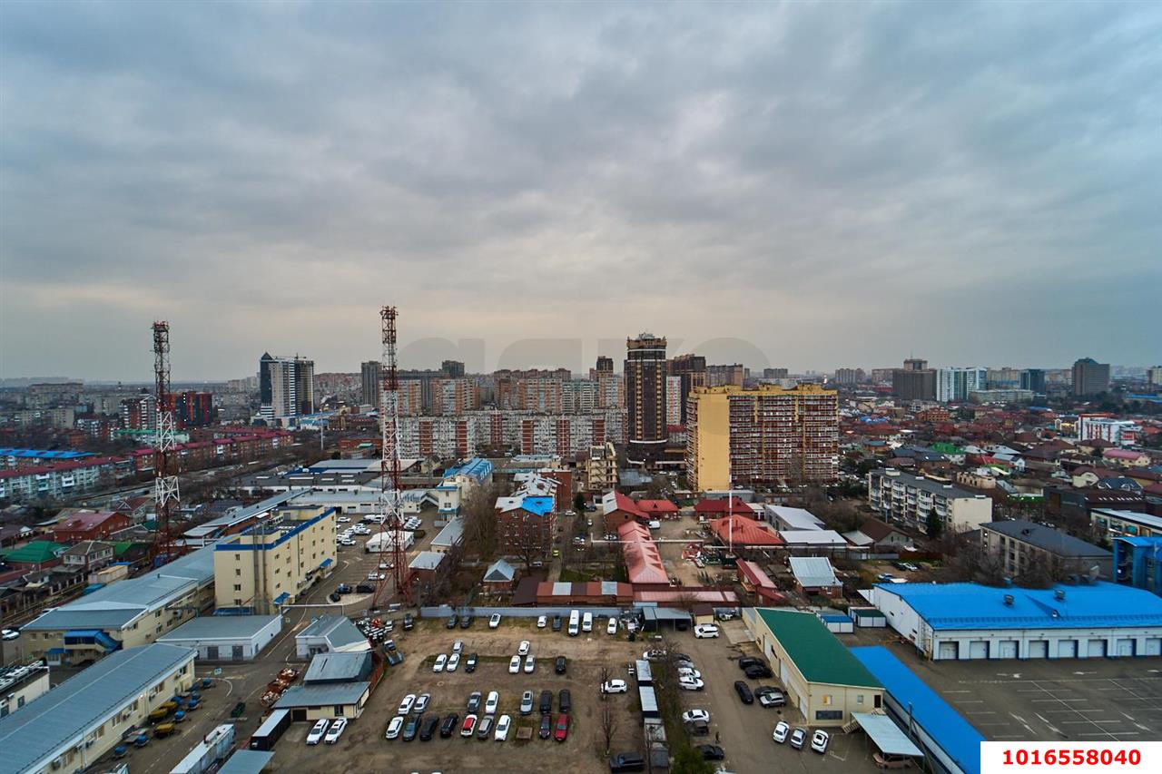 3-комнатная квартира 100 м², 19/20 эт. — фото 8