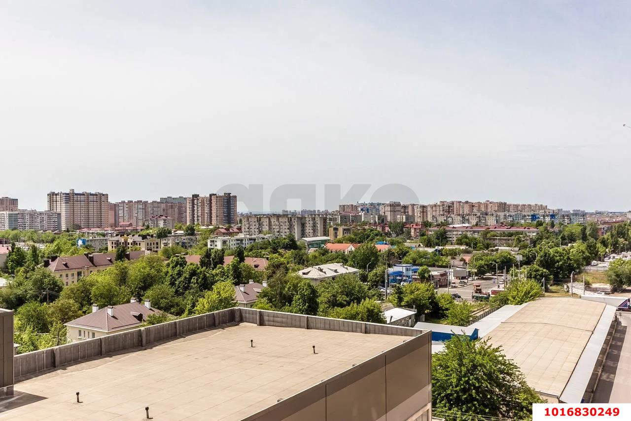 1-комнатная квартира 42 м², 10/22 эт. — фото 16