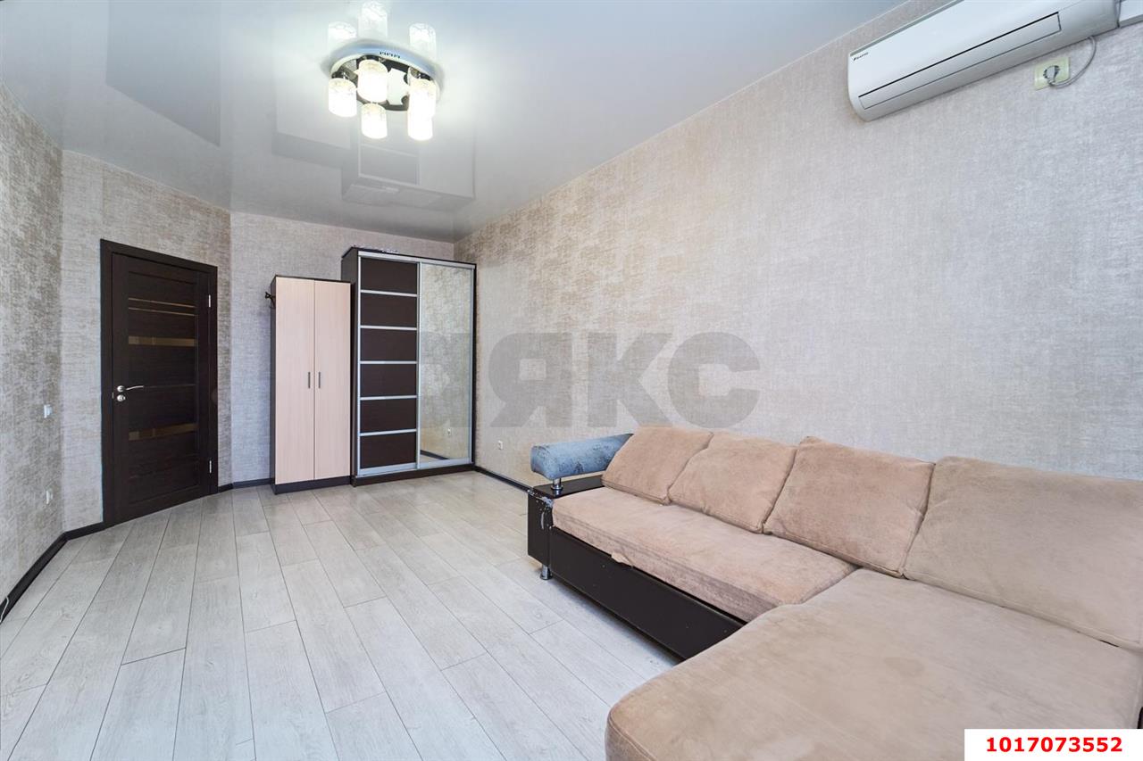 1-комнатная квартира 38 м², 16/17 эт. — фото 4
