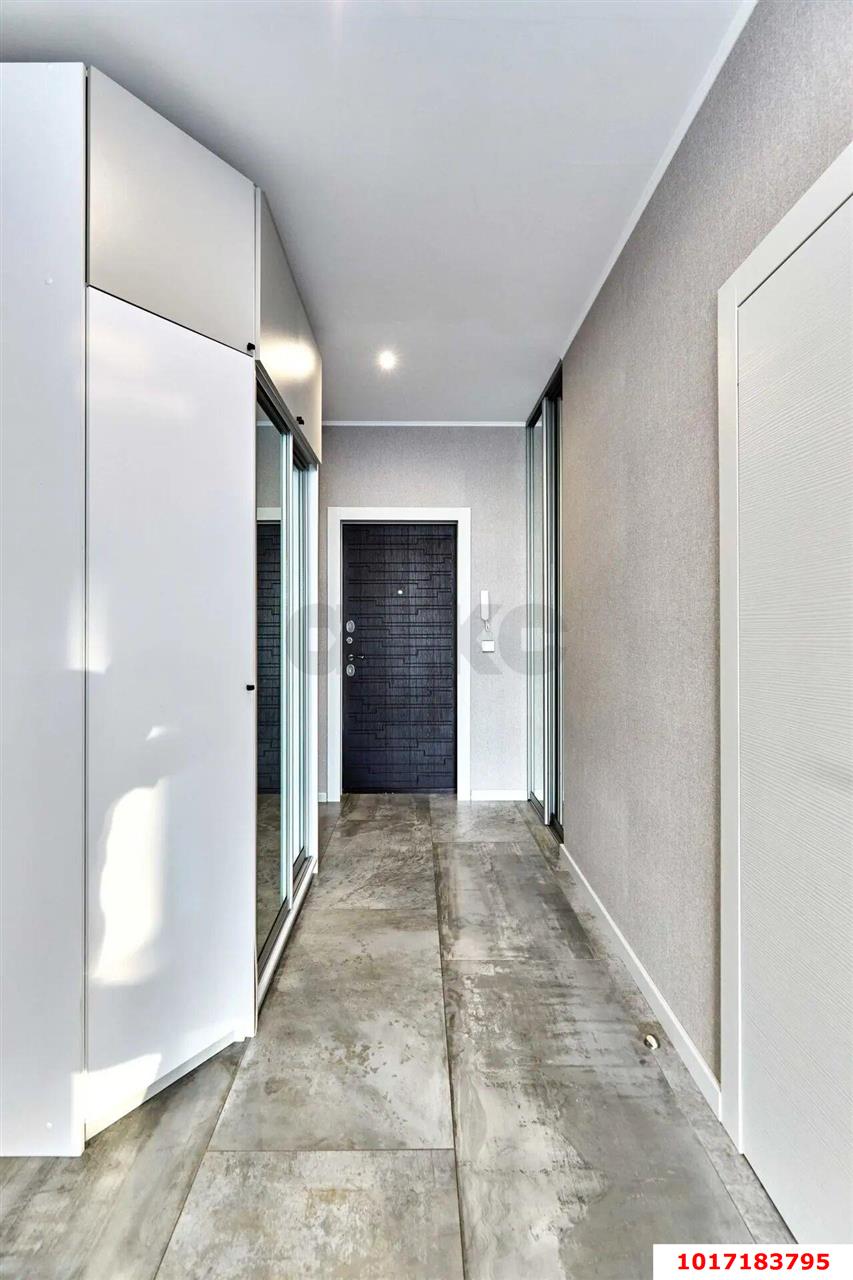 2-комнатная квартира 60 м², 21/25 эт. — фото 10