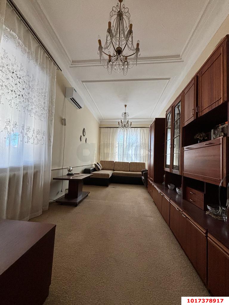 Дом 93 м² + 2 сот., 2 эт. — фото 1