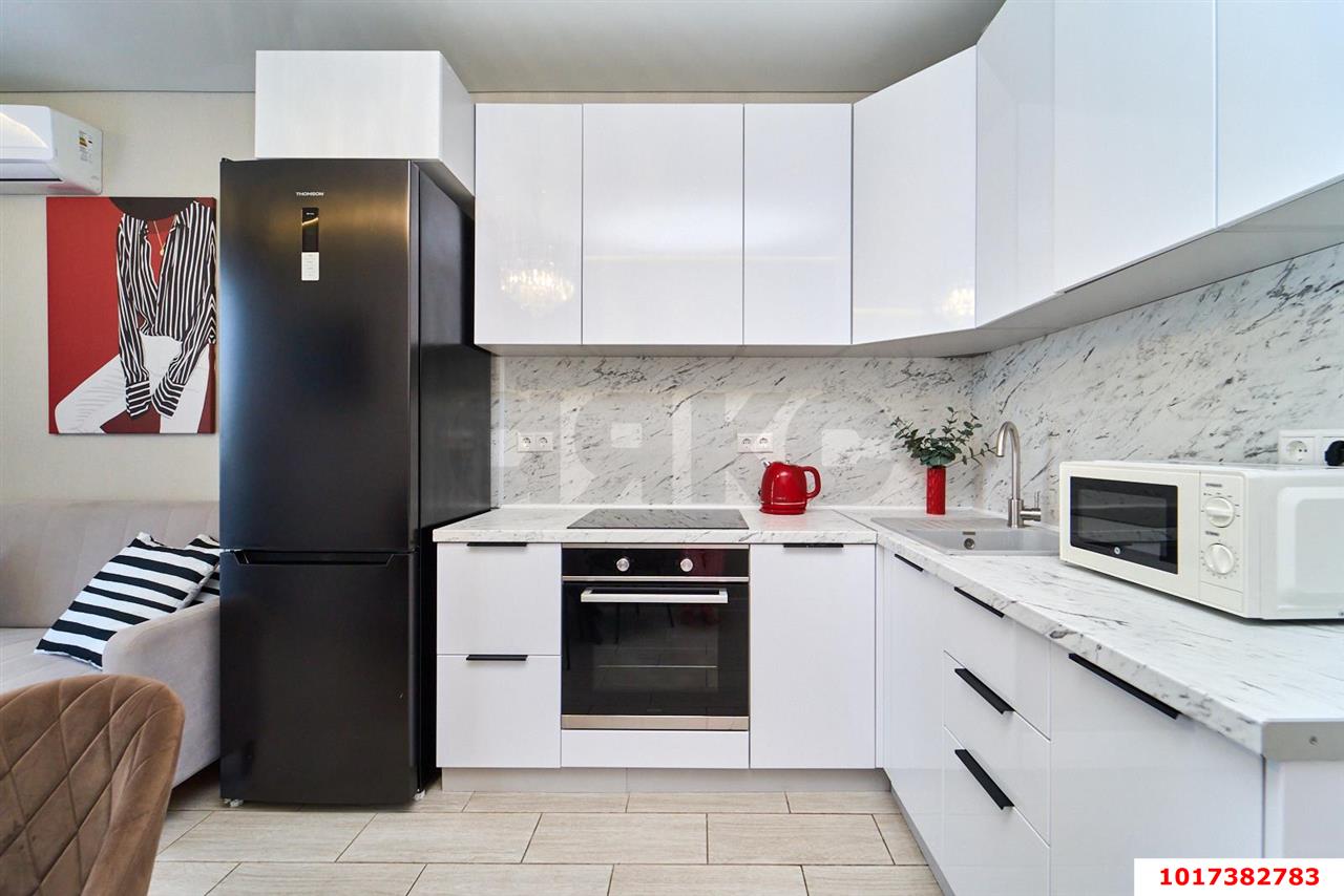 1-комнатная квартира 41 м², 16/25 эт. — фото 10