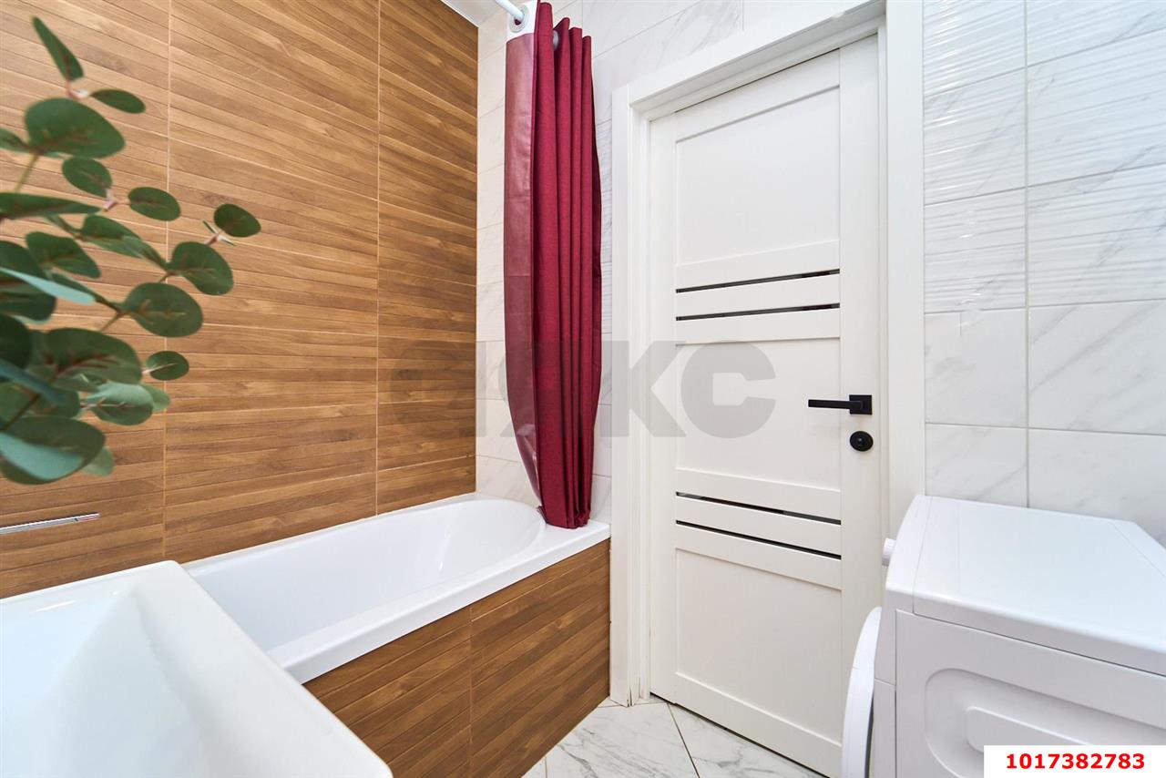 1-комнатная квартира 41 м², 16/25 эт. — фото 16