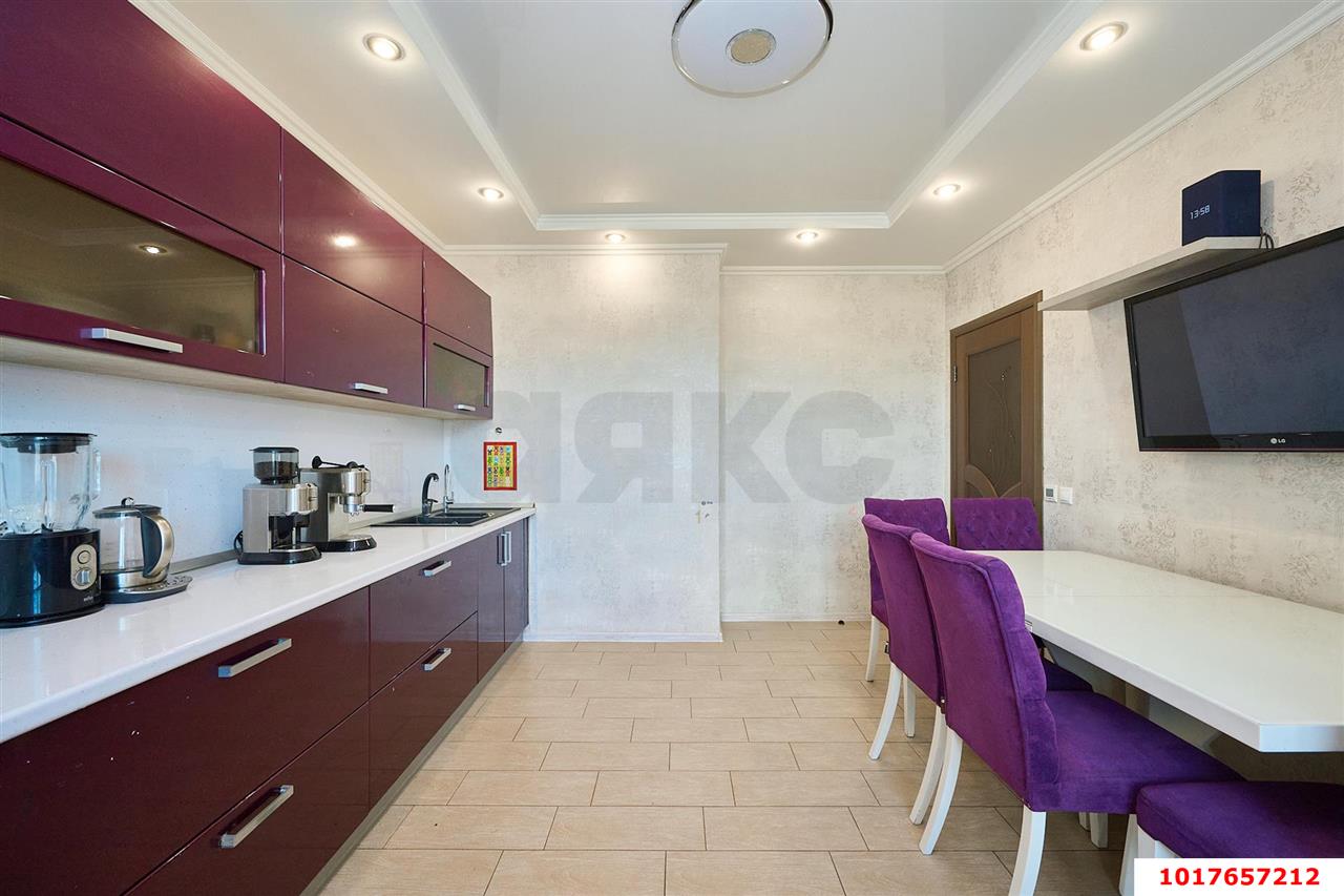 2-комнатная квартира 72 м², 11/18 эт. — фото 14