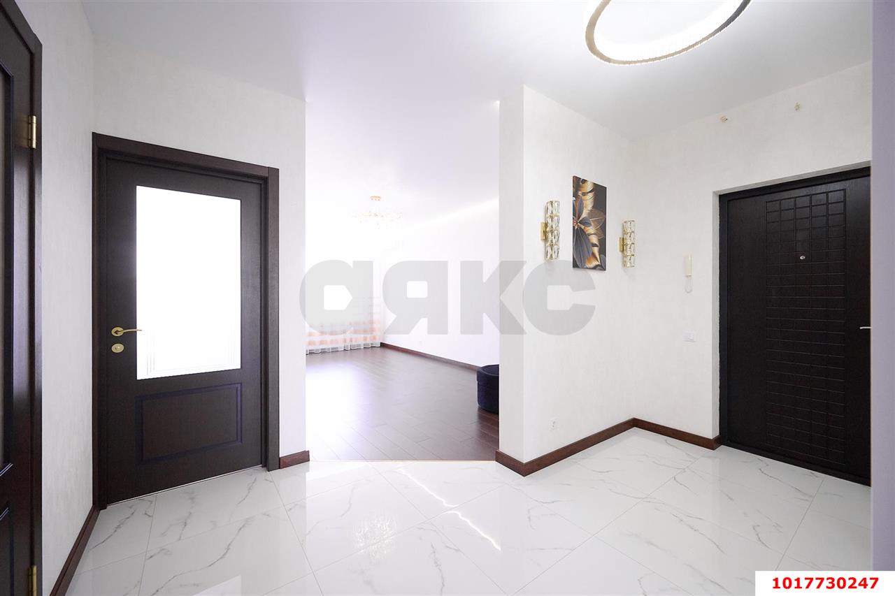 2-комнатная квартира 60 м², 20/24 эт. — фото 11