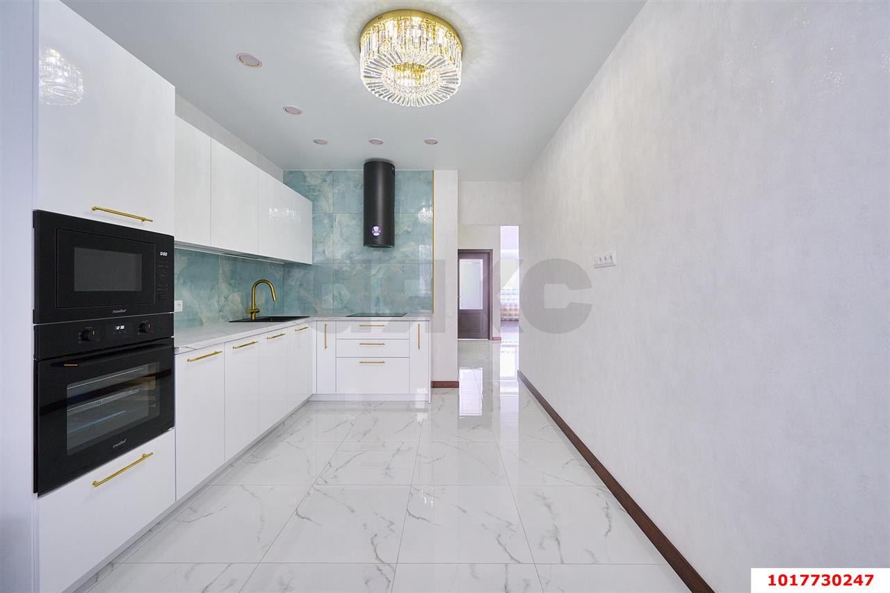 2-комнатная квартира 60 м², 20/24 эт. — фото 3