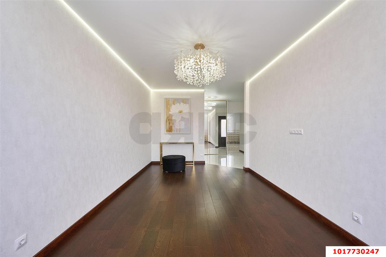 2-комнатная квартира 60 м², 20/24 эт. — фото 7