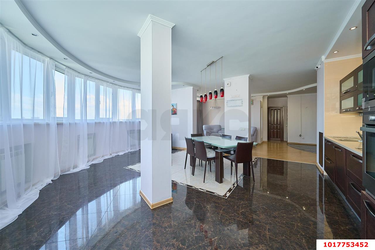3-комнатная квартира 112 м², 11/16 эт. — фото 2