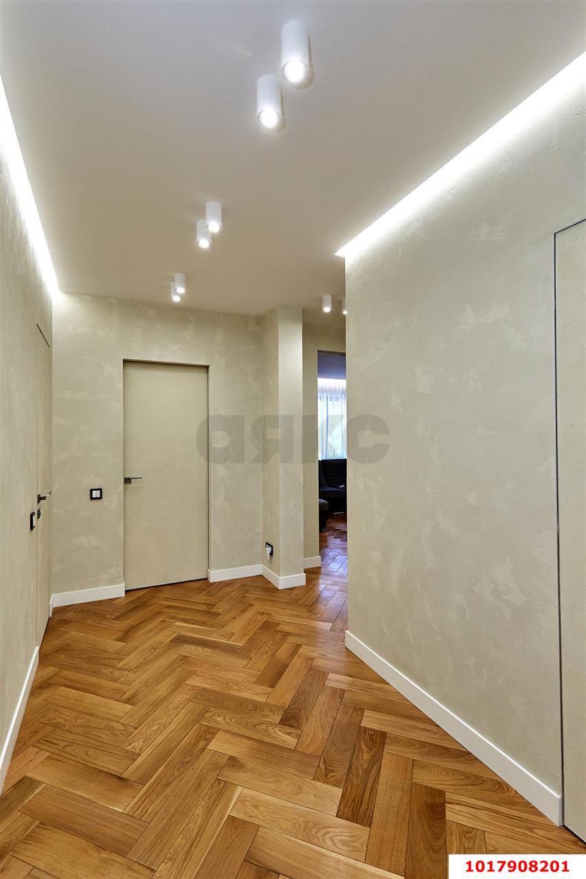 3-комнатная квартира 116 м², 16/18 эт. — фото 16