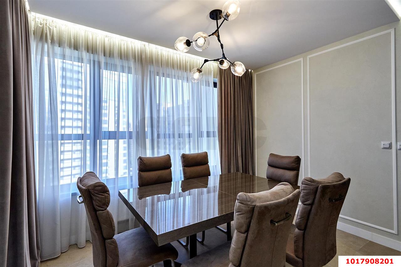 3-комнатная квартира 116 м², 16/18 эт. — фото 2