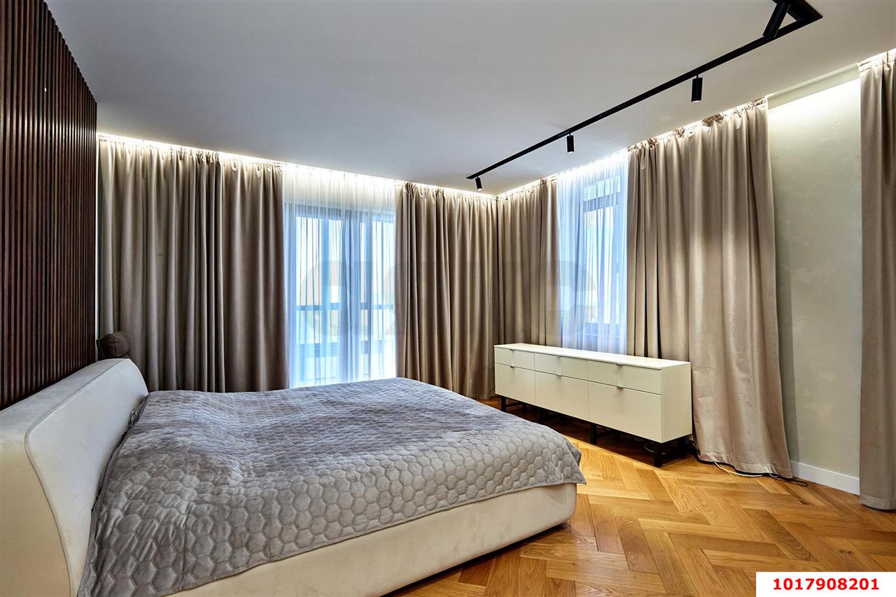 3-комнатная квартира 116 м², 16/18 эт. — фото 7