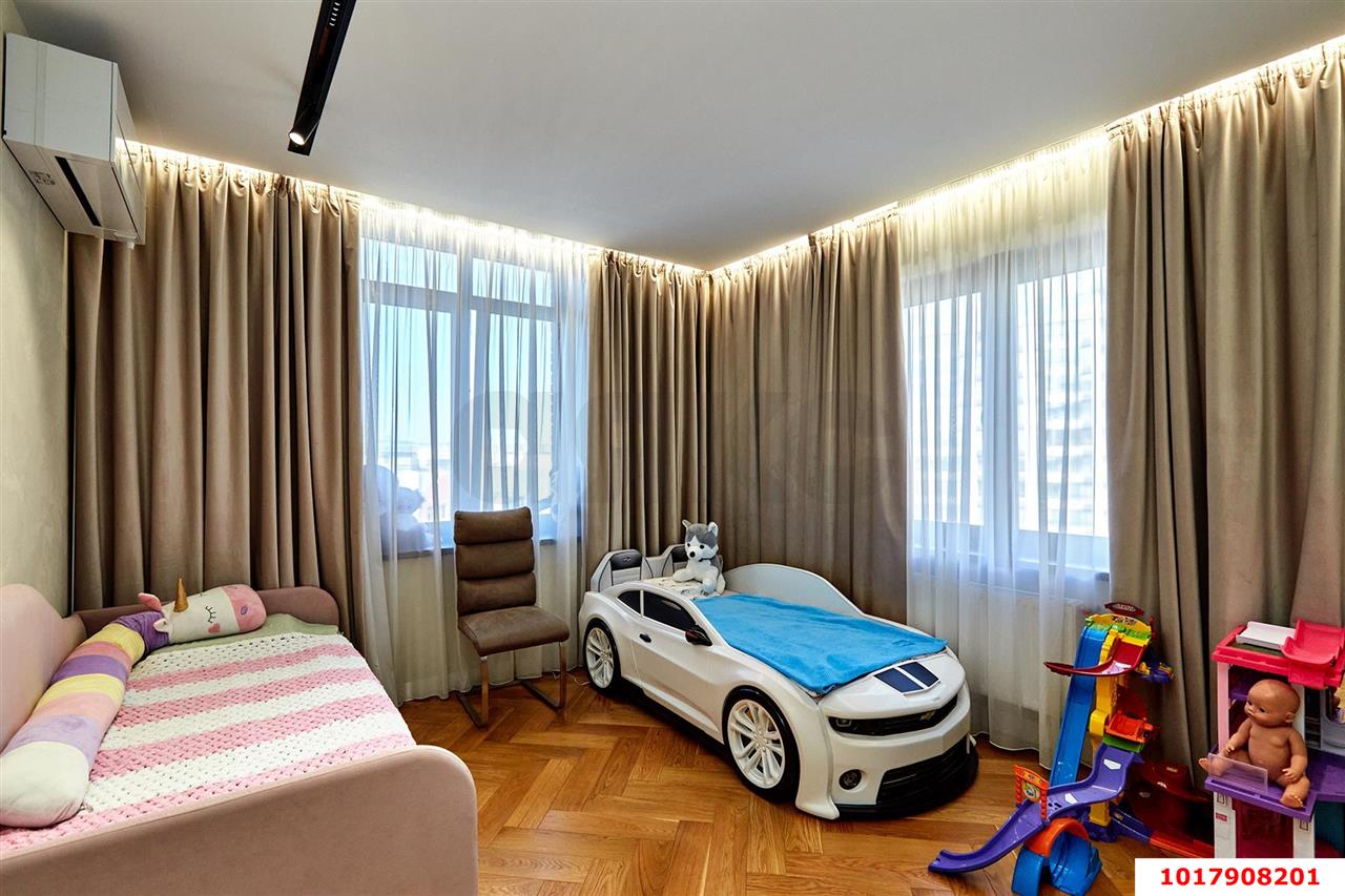 3-комнатная квартира 116 м², 16/18 эт. — фото 8