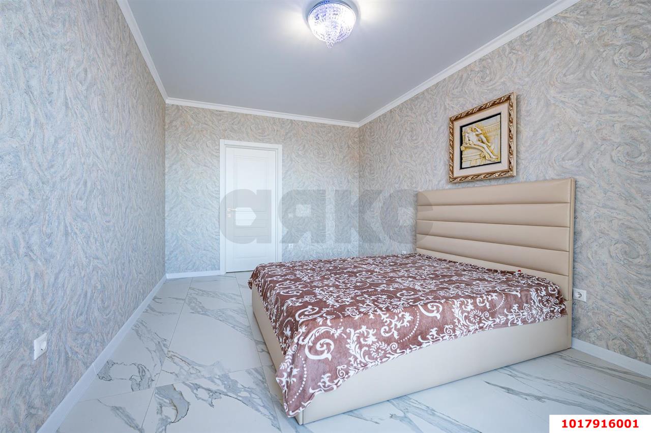 2-комнатная квартира 73 м², 18/25 эт. — фото 4