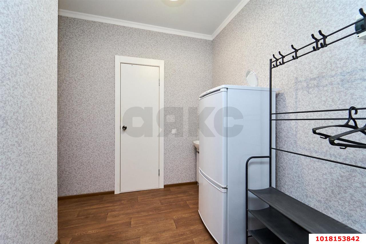 Студия 25 м², 2/6 эт. — фото 3