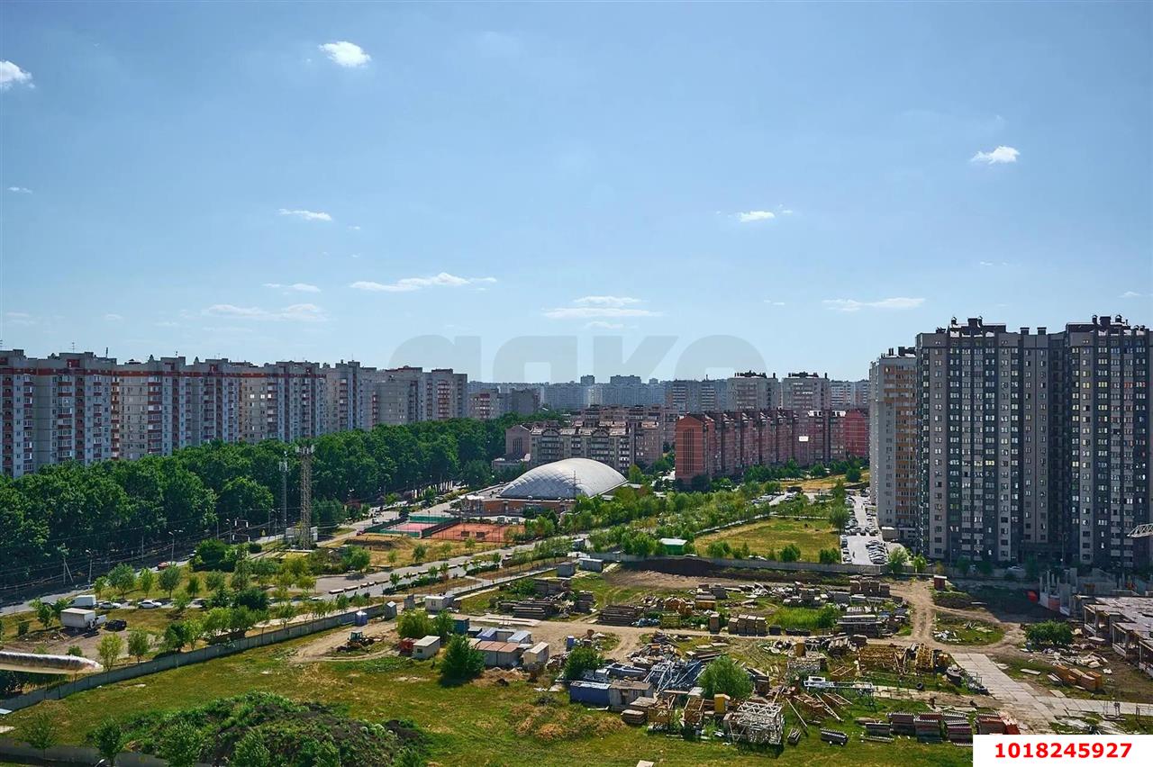 2-комнатная квартира 63 м², 24/24 эт. — фото 2