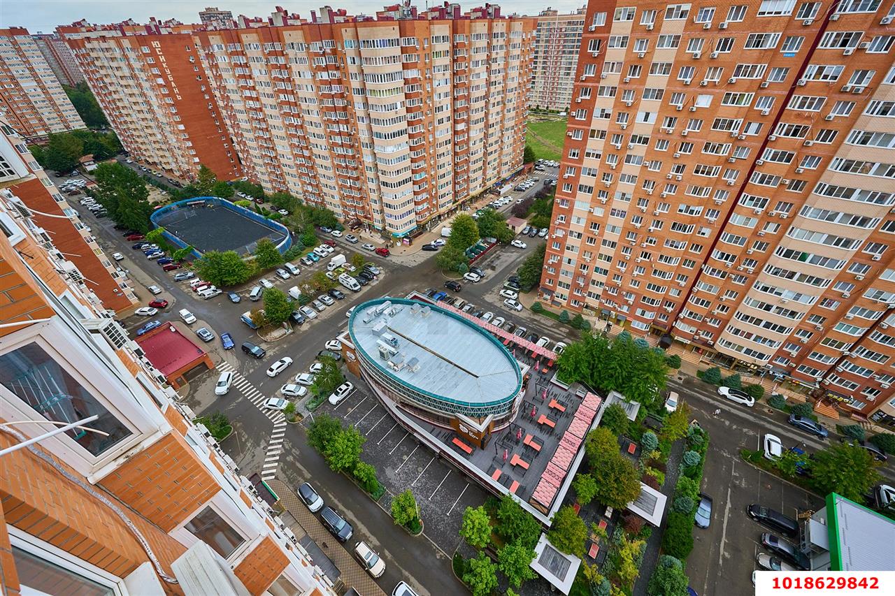 1-комнатная квартира 38 м², 17/18 эт. — фото 15